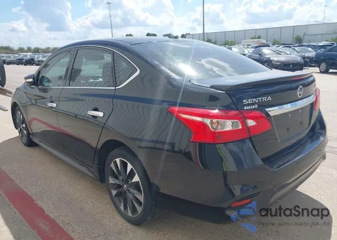 2017 Nissan Sentra Sr Turbo z USA, uszkodzony, nr VIN 3N1CB7AP4HY223514